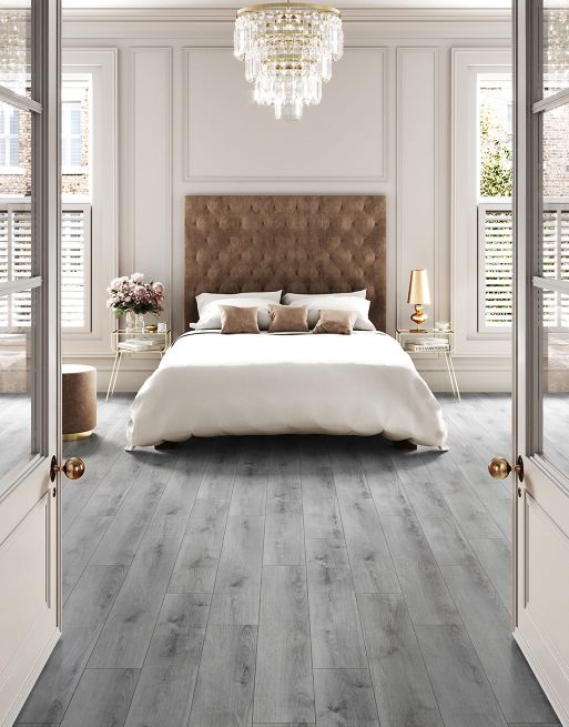 Super 12mm - Rhino Oak Laminate Flooring