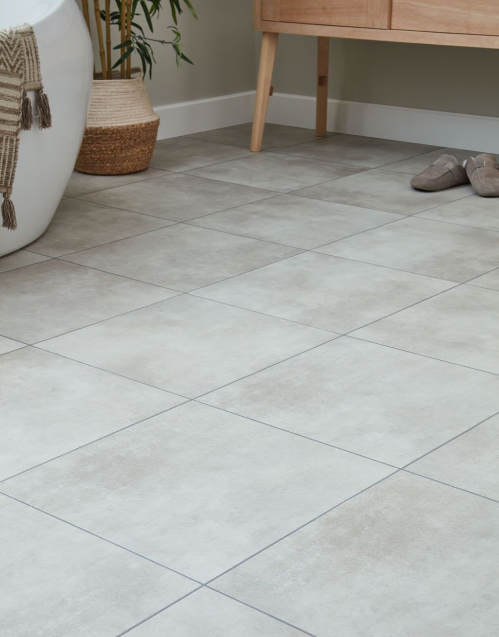 Serenity - Silver Moon - Square Tile 1
