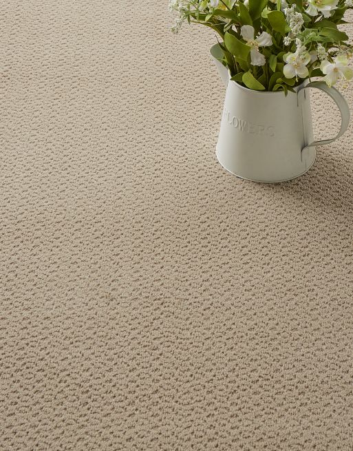 This carpet is 7.5mm thick, the compact pile of this carpet makes for a solid underfoot feel, giving support as you walk and is less likely to show footprints and other pile displacements.