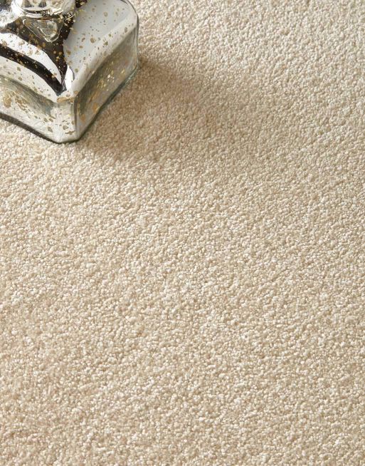 The 19.5mm pile height of this carpet gives an exceptional depth that cushions every step you take. Carpets with this pile height are warm, soft and comfortable underfoot!