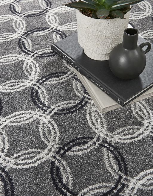 The 10mm pile height of this carpet gives an exceptional depth that cushions every step you take. Carpets with this pile height are warm, soft and comfortable underfoot!