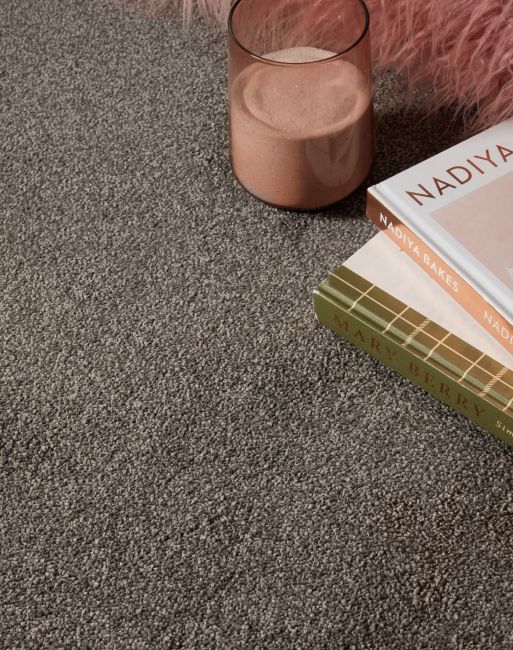 The 12.5mm pile height of this carpet gives an exceptional depth that cushions every step you take. Carpets with this pile height are warm, soft and comfortable underfoot!