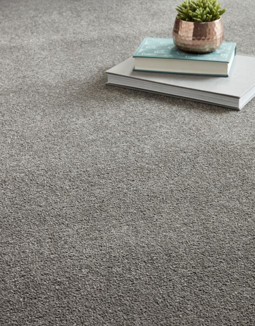 The 12.5mm pile height of this carpet gives an exceptional depth that cushions every step you take. Carpets with this pile height are warm, soft and comfortable underfoot!