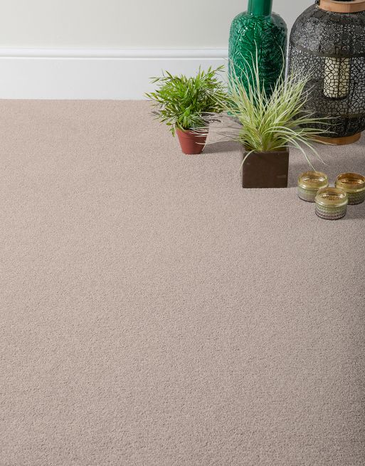 The 14.5mm pile height of this carpet gives an exceptional depth that cushions every step you take. Carpets with this pile height are warm, soft and comfortable underfoot!