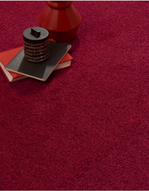 This carpet is 10mm thick, the compact pile of this carpet makes for a solid underfoot feel, giving support as you walk and is less likely to show footprints and other pile displacements.