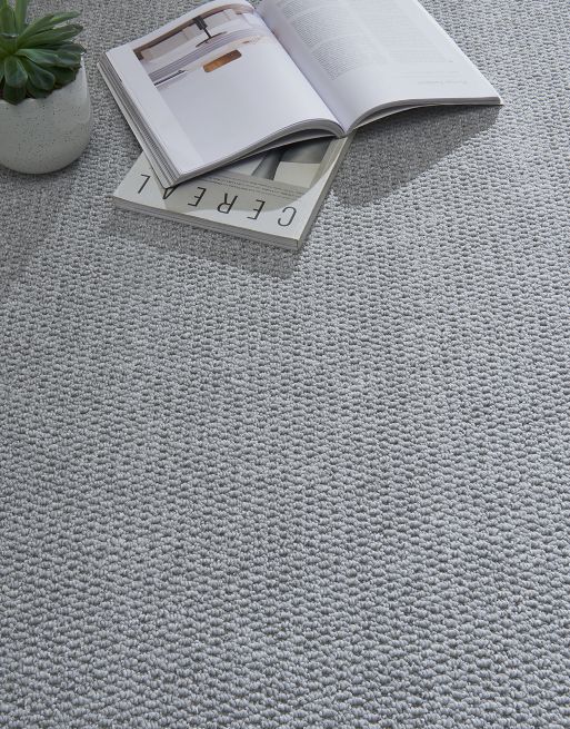 This carpet is 4.5mm thick, the compact pile of this carpet makes for a solid underfoot feel, giving support as you walk and is less likely to show footprints and other pile displacements.