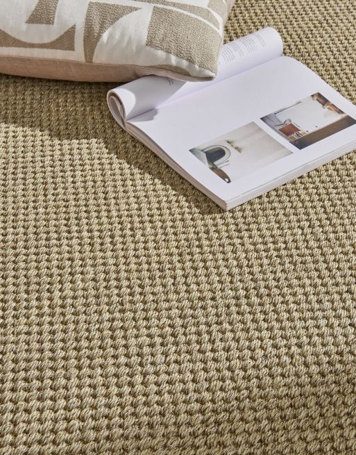 This carpet is 10mm thick, the compact pile of this carpet makes for a solid underfoot feel, giving support as you walk and is less likely to show footprints and other pile displacements.