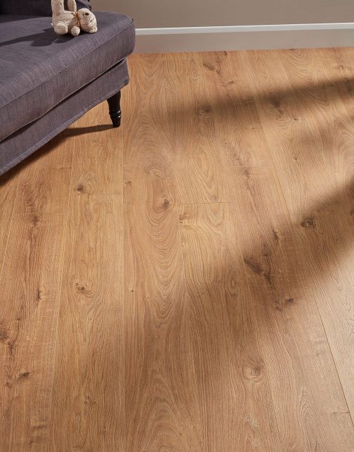 Villa - Atlas Oak Natural Laminate Flooring
