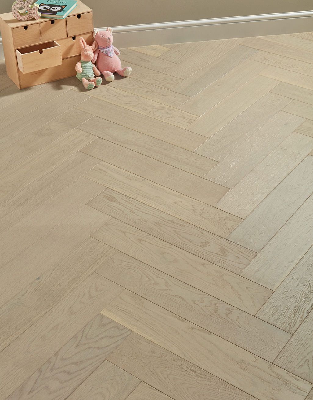 Marylebone Chantilly Lace Oak Brushed & Lacquered Engineered Wood Flooring 1