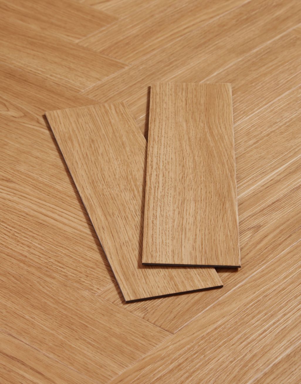 Classic Herringbone - Natural Oak LVT Flooring 3