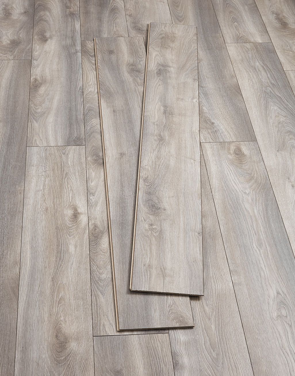 Sienna Long - Steel Oak Laminate Flooring 3