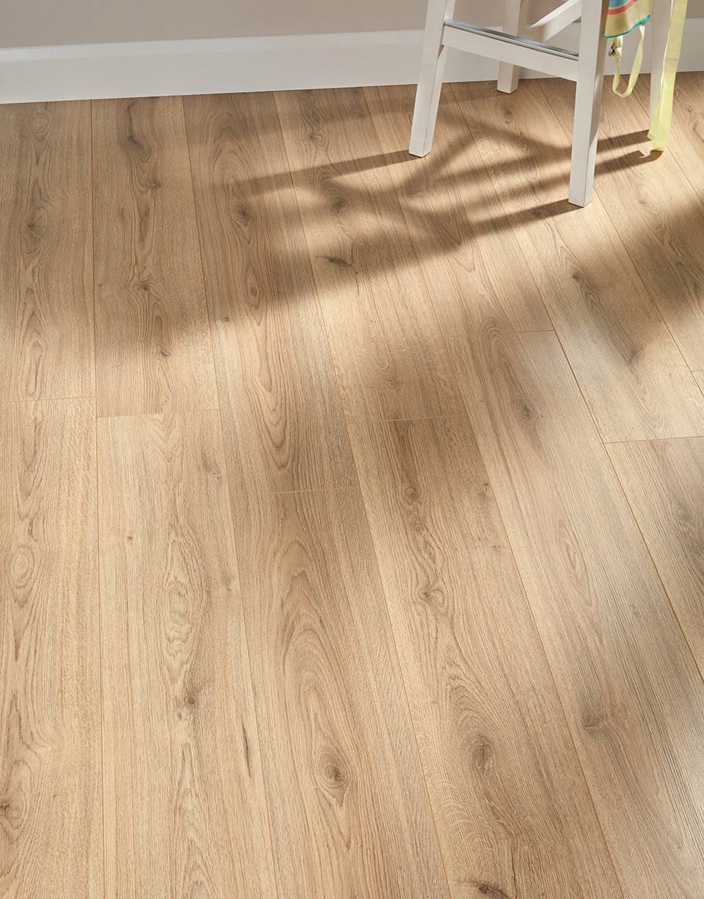 Farmhouse - Woodland Oak Laminate Flooring 1