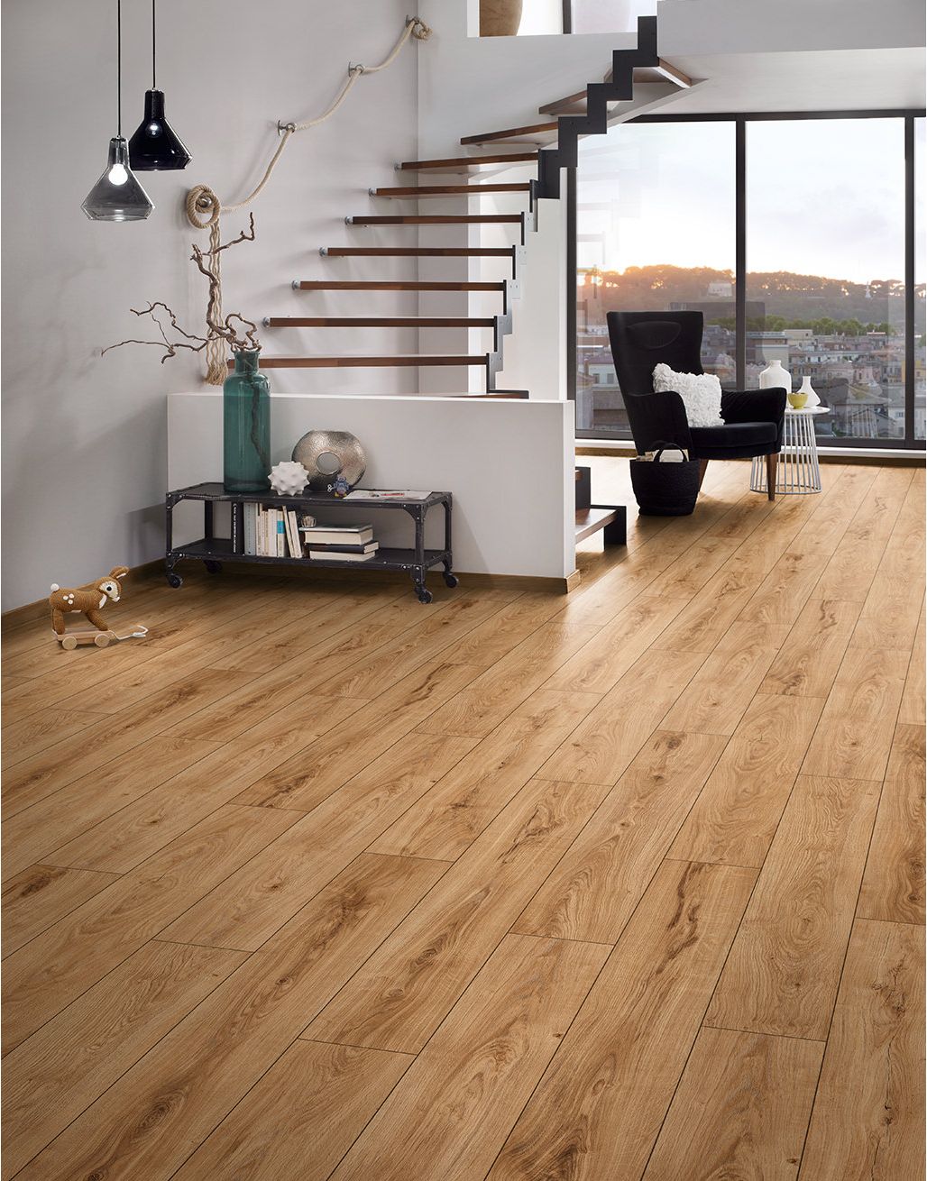 Le Natural Oak Laminate Flooring