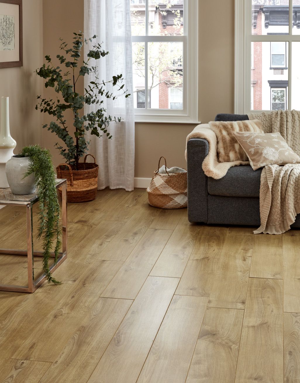 Le Harpenden Oak Laminate Flooring
