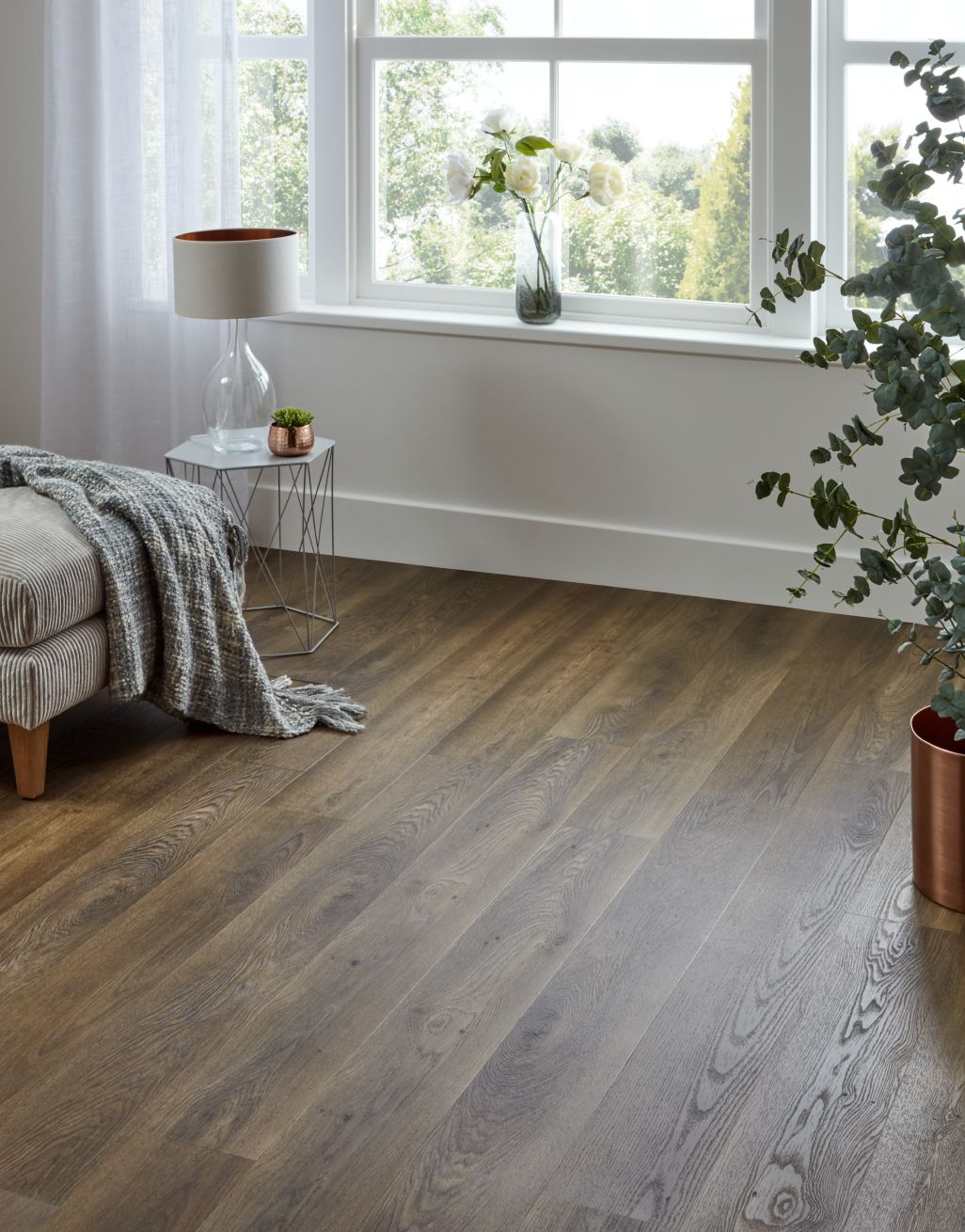 EvoCore Design Floor Artisan - Golden Victorian Oak 1