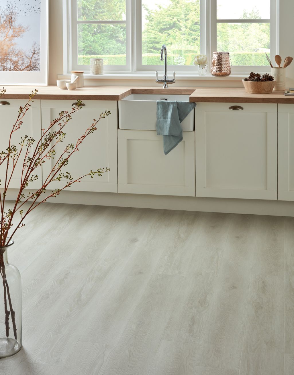 EvoCore Design Floor Artisan - Arctic Oak 1