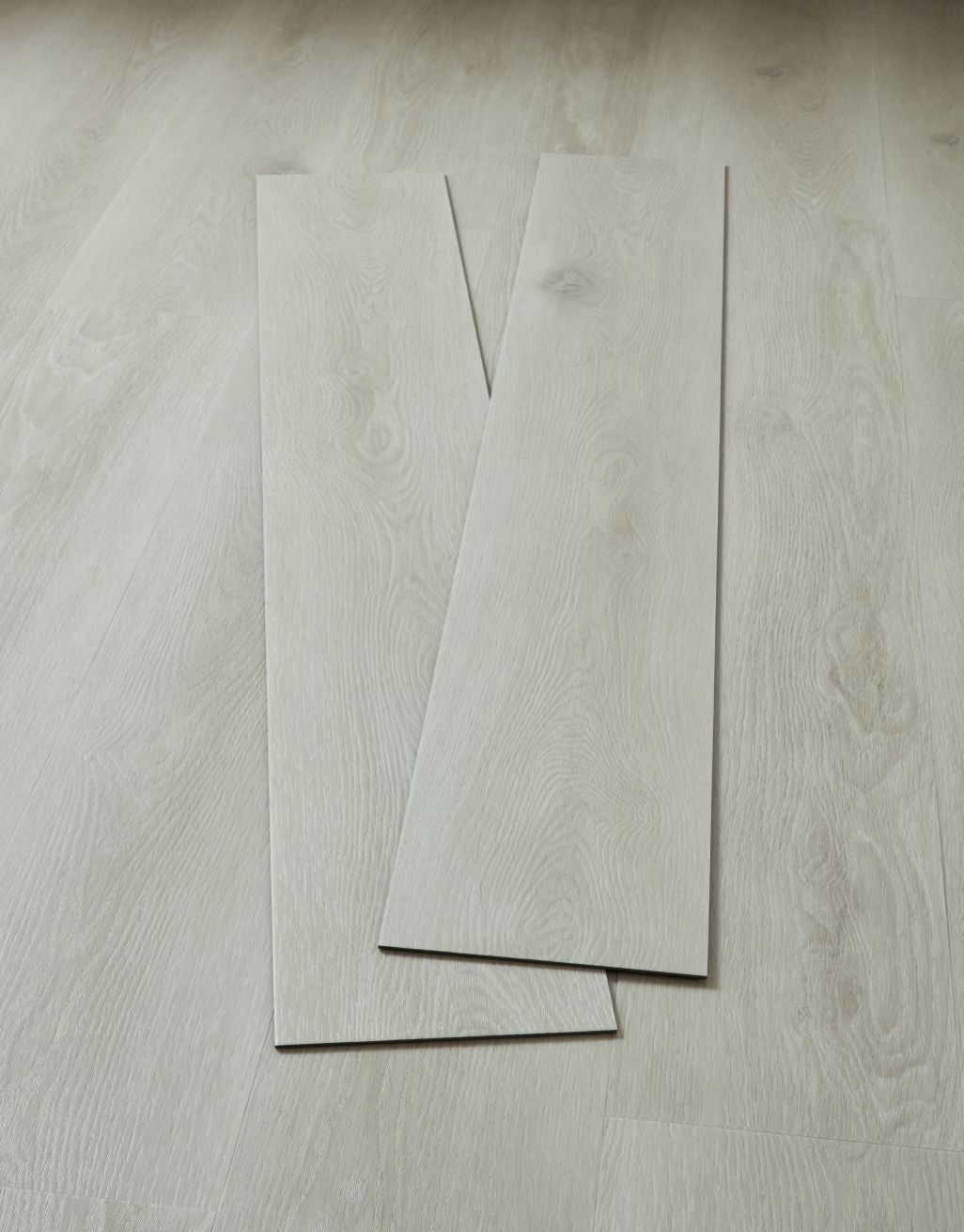 EvoCore Design Floor Artisan - Arctic Oak 3