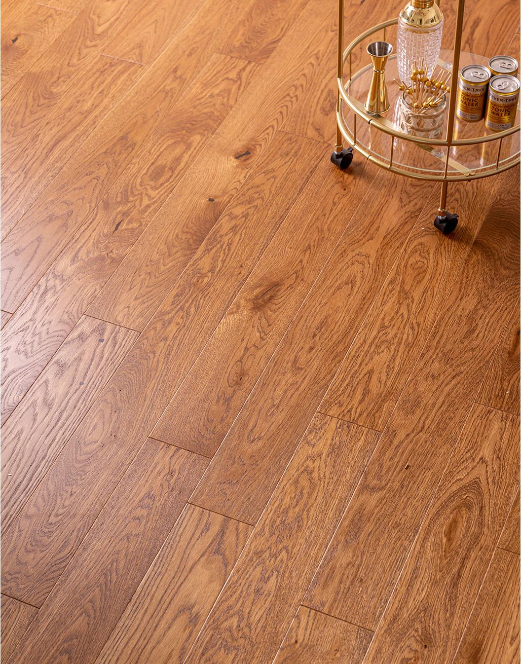 Carpenters Choice 110mm Golden Oak Brushed & Lacquered Engineered Wood Flooring 2