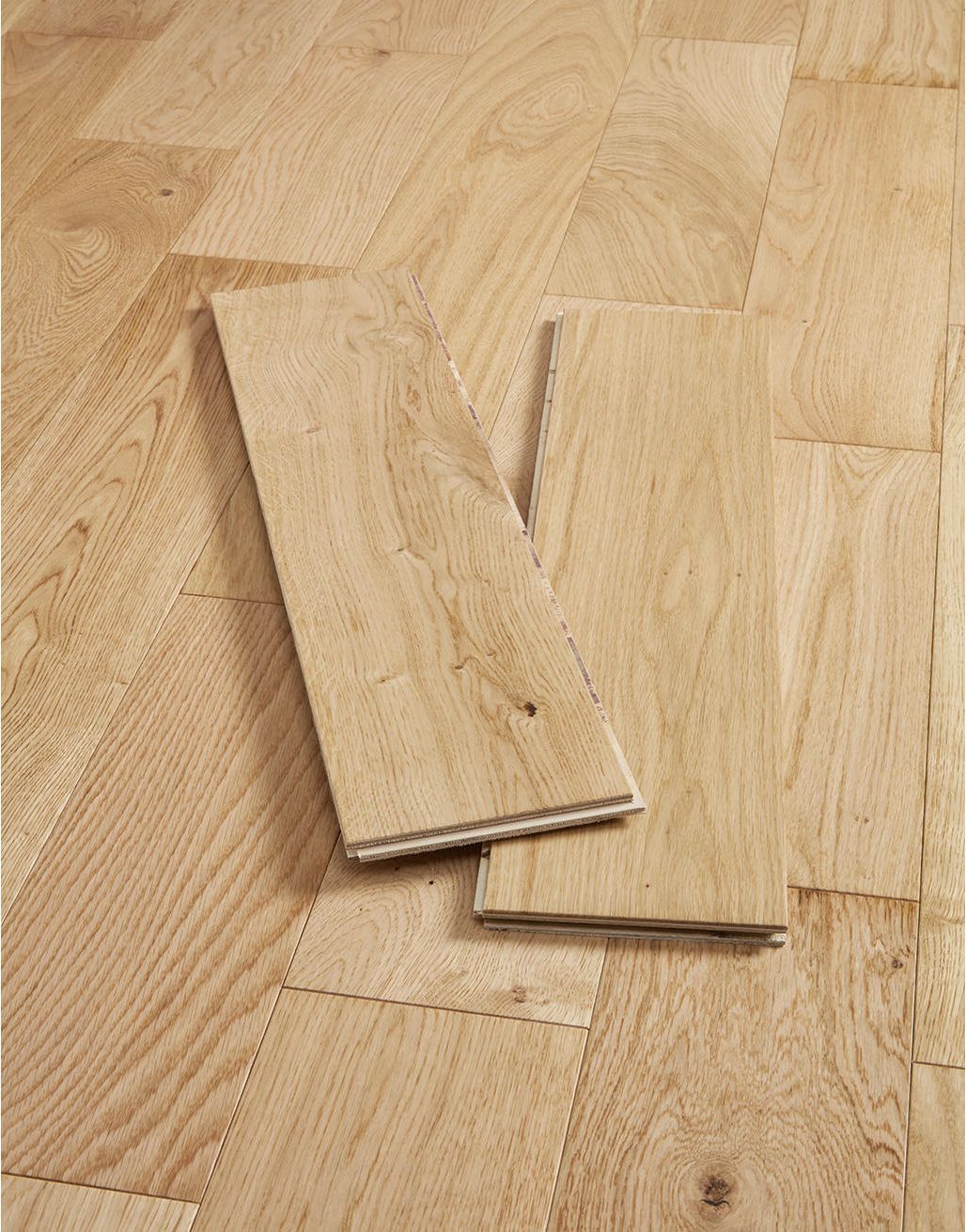 Natural Rustic Oak Smooth Lacquered Engineered Wood 3
