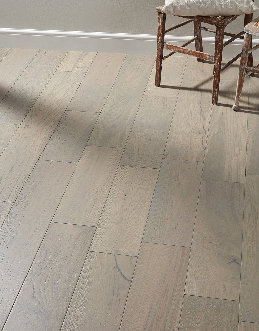 Manhattan Apollo Grey Oak Brushed & Lacquered Engineered Wood Flooring 1