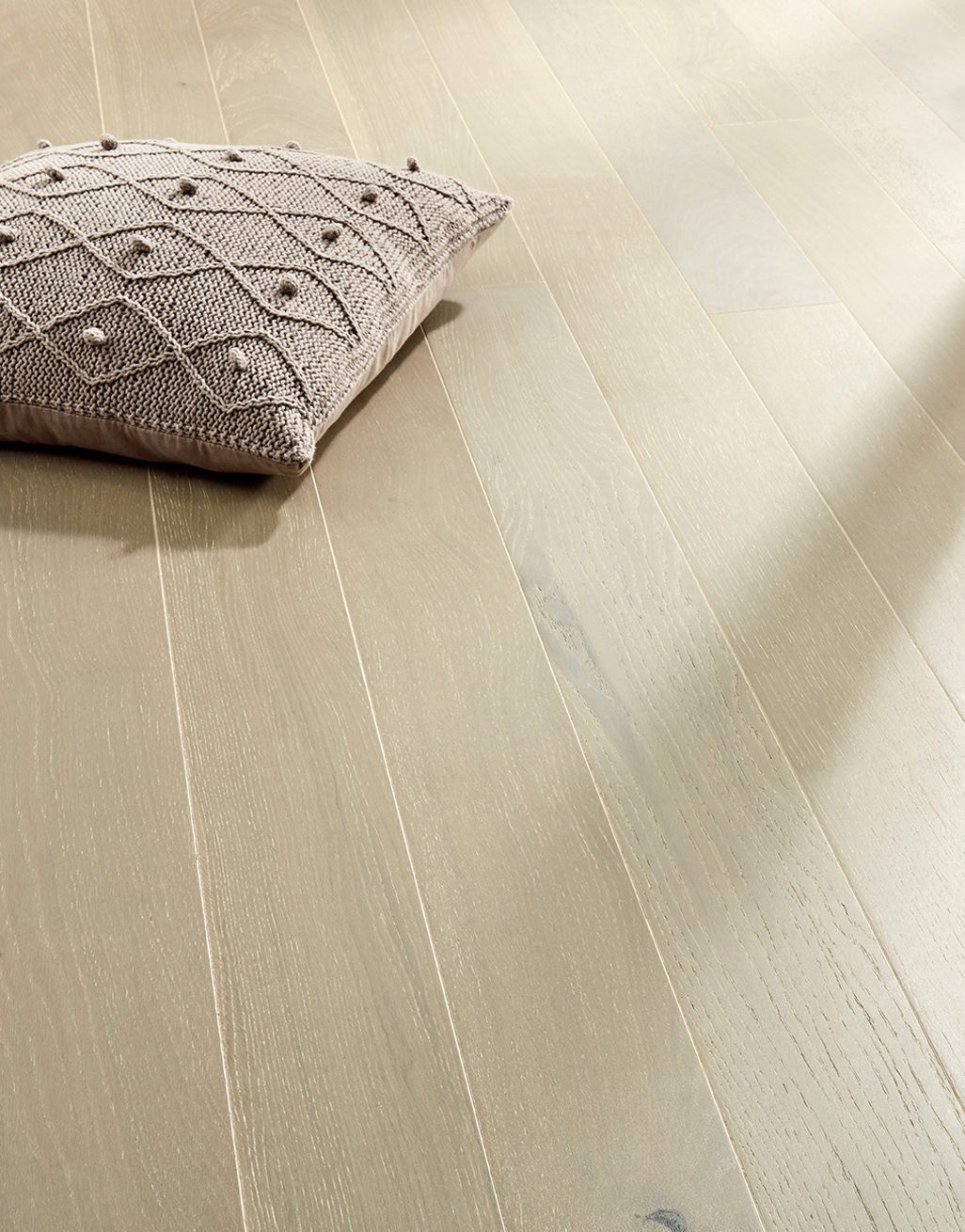 Salcombe Grey Pebble Oak Engineered Wood Flooring 2