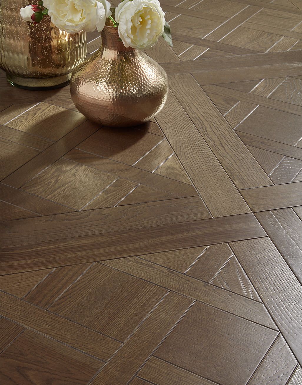 Loire Valley Vintage Oak Brushed & Oiled Versailles Tile Engineered Wood Flooring 2