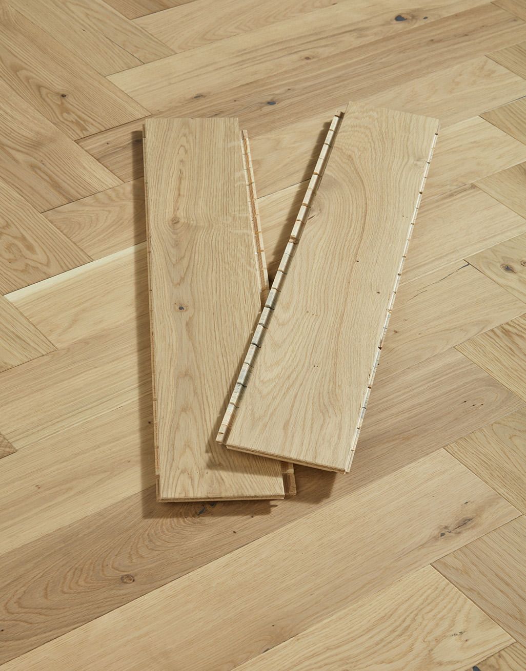 Bayswater Herringbone - Vanilla Oak Brushed & Oiled Engineered Wood Flooring 3