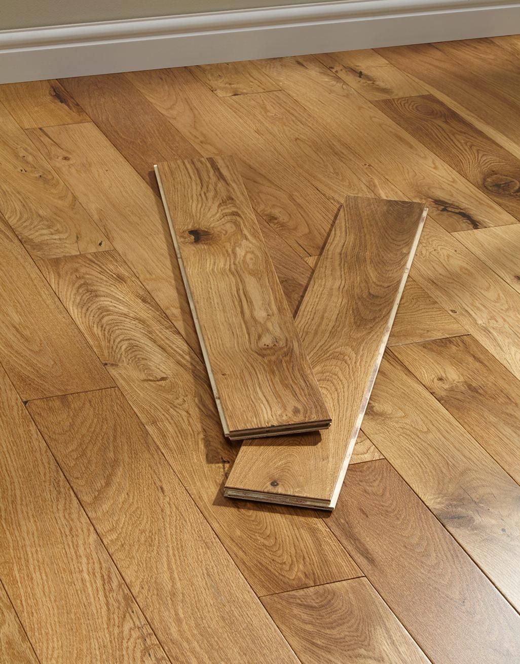 Studio Natural Oak Lacquered Engineered Wood Flooring 3
