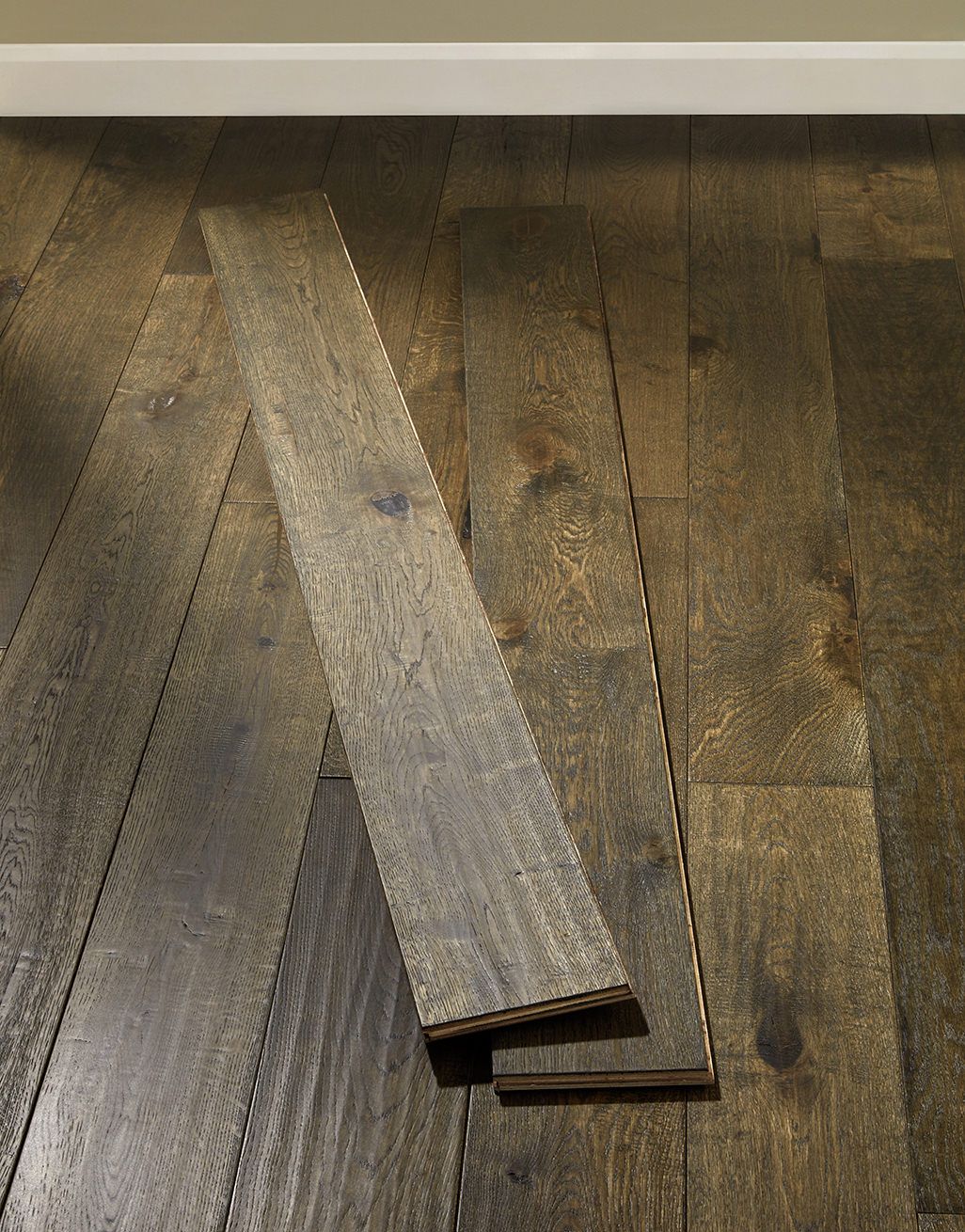 Smoked Old French Oak Engineered Wood, Old Look Laminate Flooring