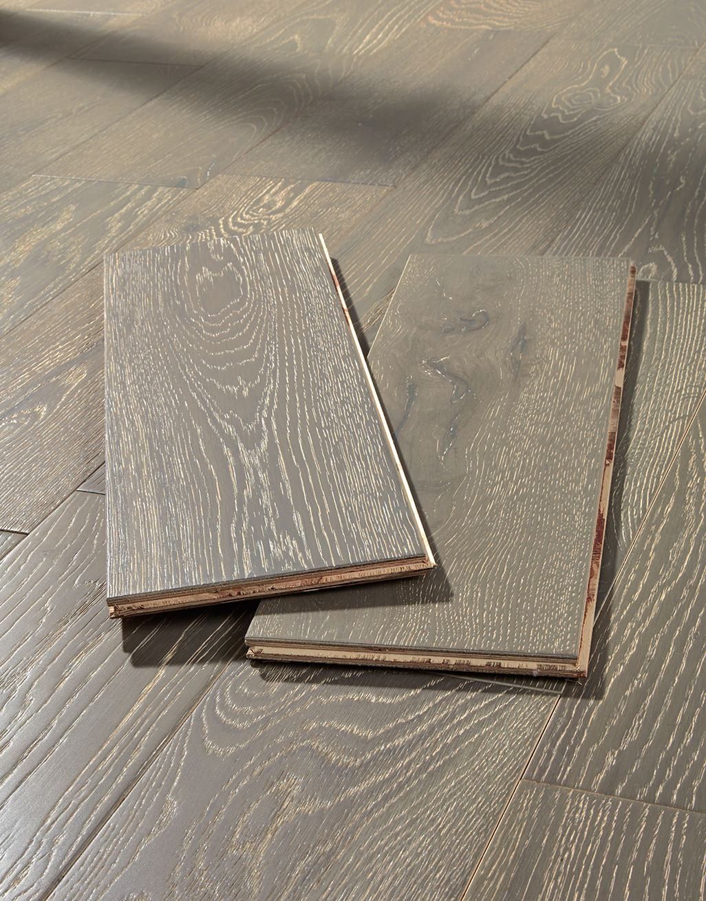Manhattan Urban Grey Oak Brushed & Lacquered Engineered Wood Flooring 3