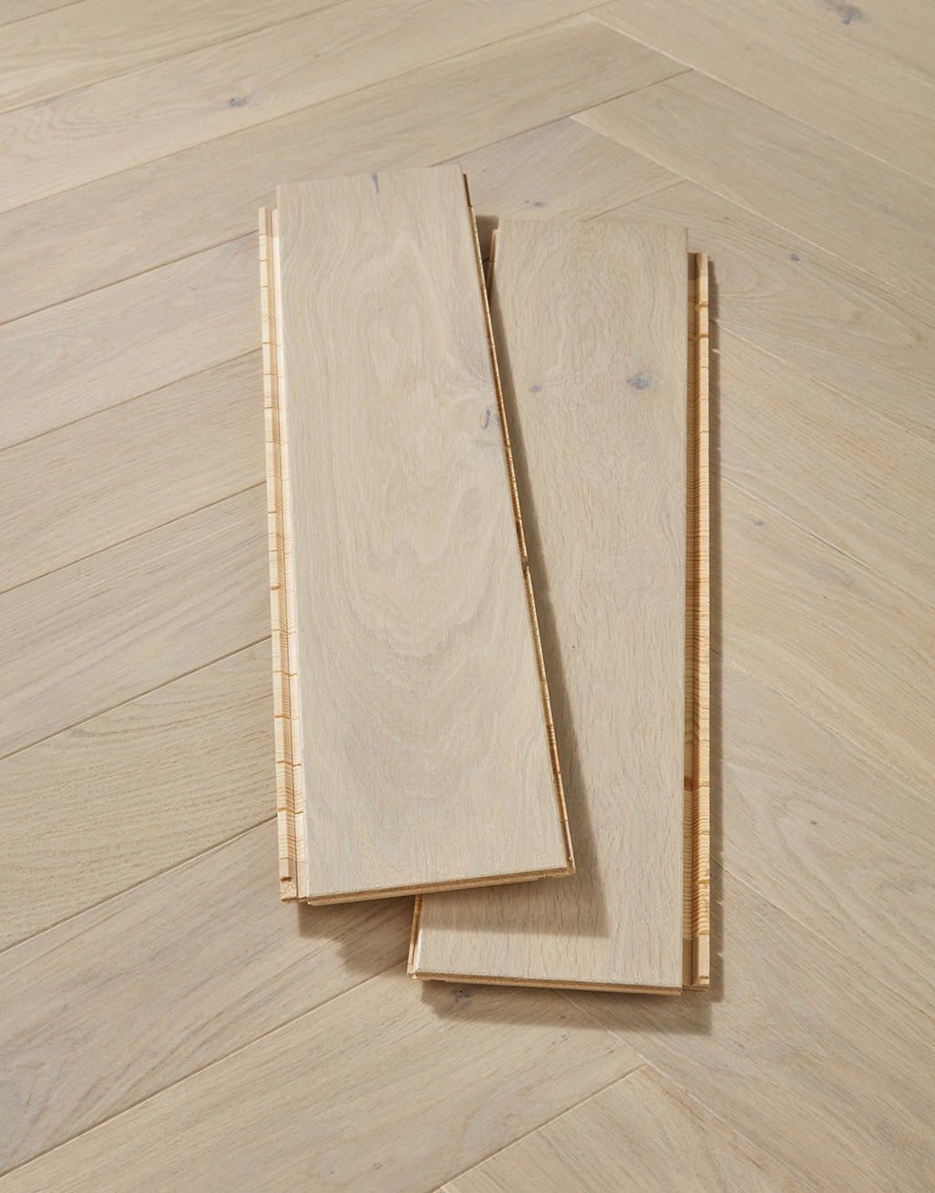 Bayswater Herringbone - Cappuccino Oak Brushed & Lacquered Engineered Wood Flooring 3