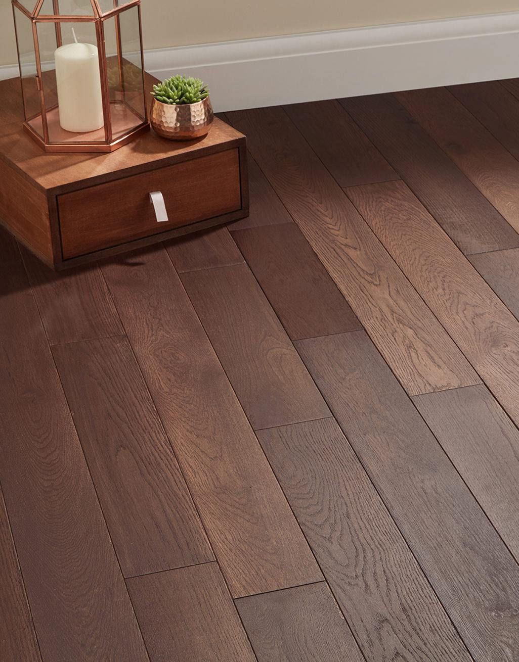 Chocolate Oak 125mm Oiled Solid Wood Flooring 2