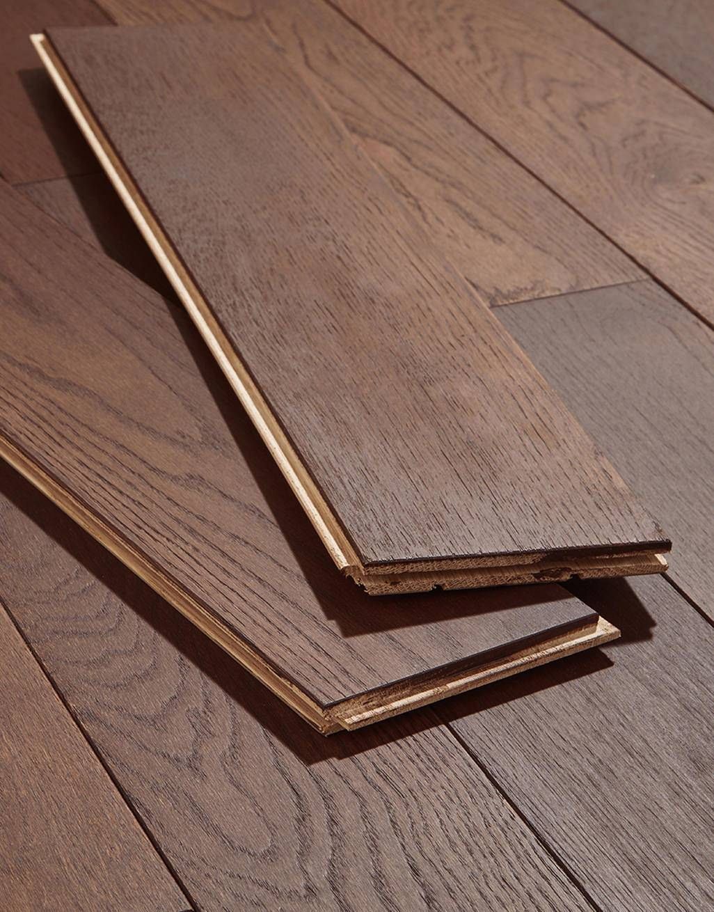 Chocolate Oak 125mm Oiled Solid Wood Flooring 4