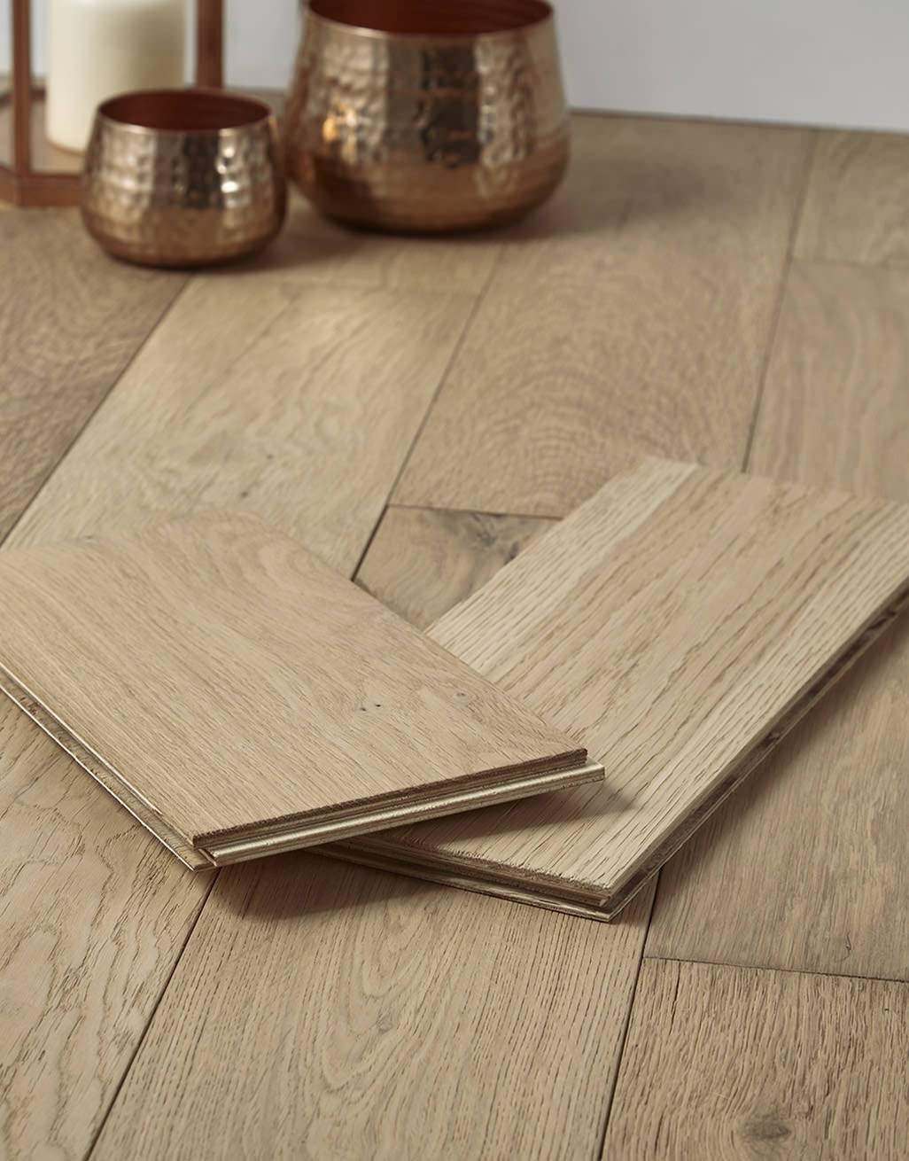 Loft Vanilla Oak Brushed & Oiled Engineered Wood Flooring 3