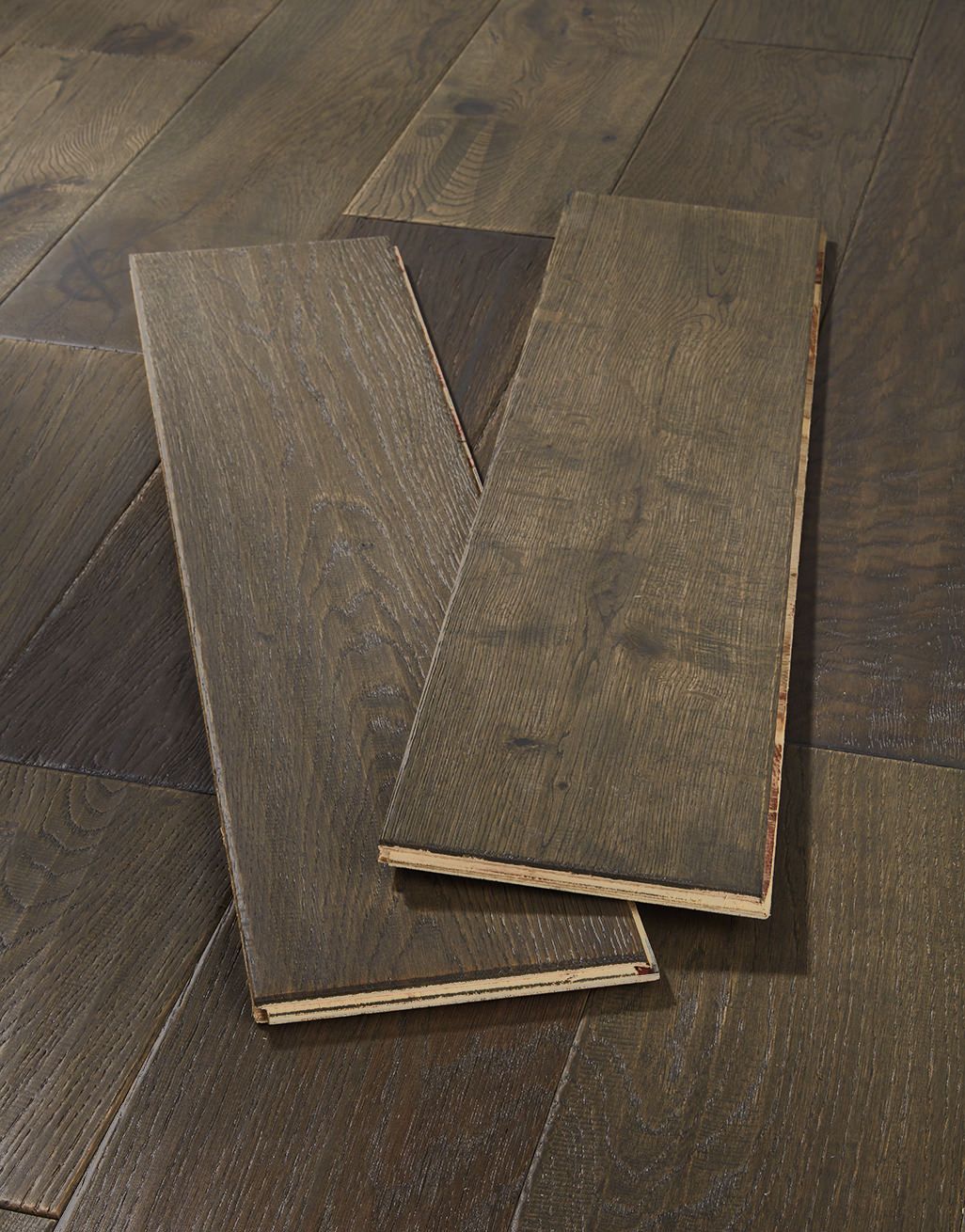 Manhattan Cellar Oak Brushed & Lacquered Engineered Wood Flooring 3