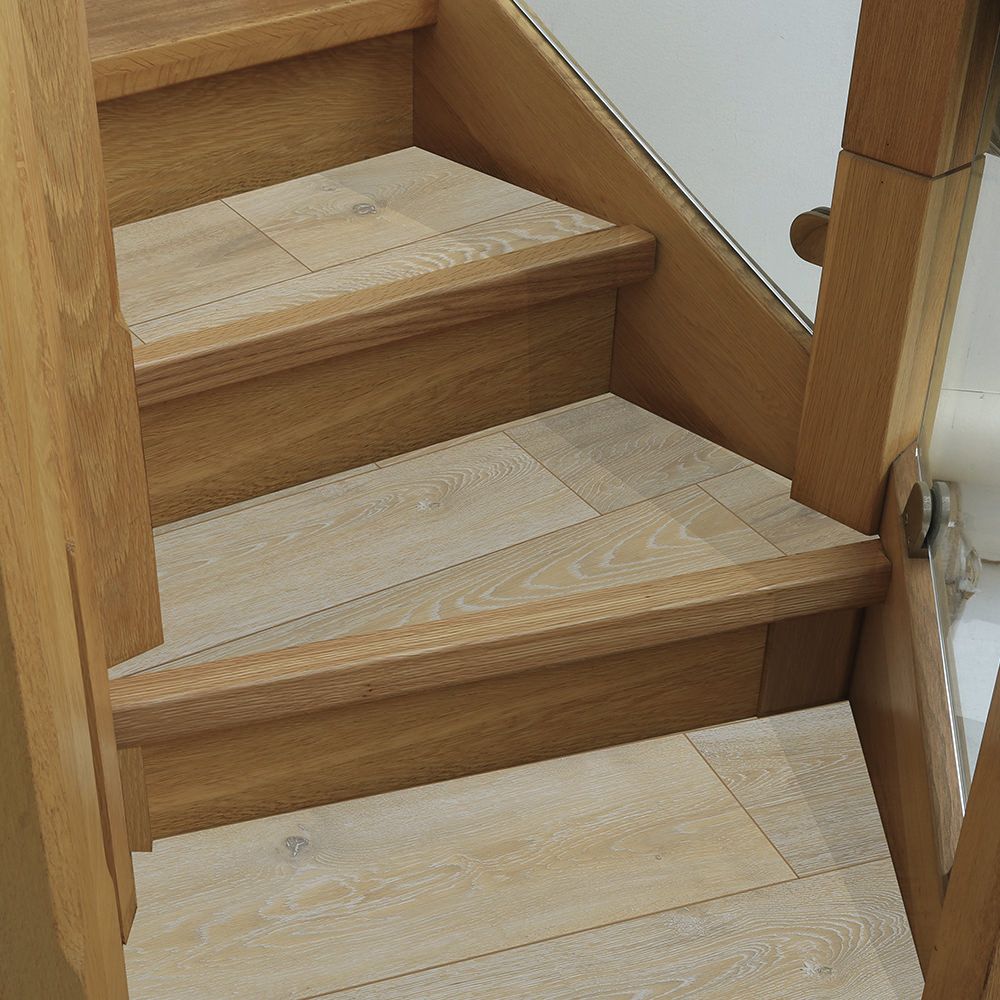 WS1 Unfinished Solid Oak Stair Nosing 2