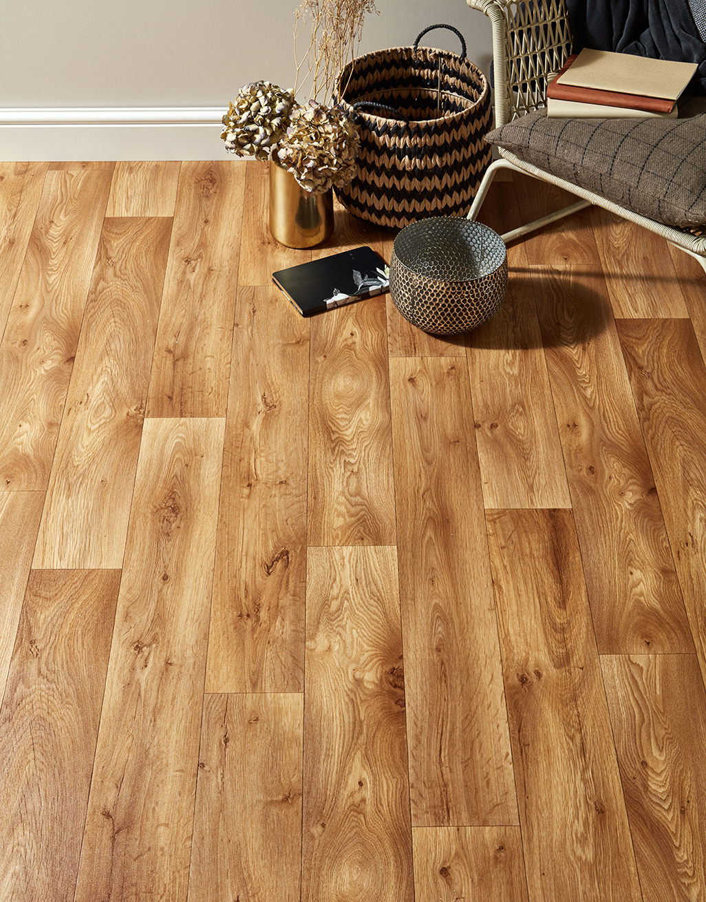 Wiltshire - Cottage Oak