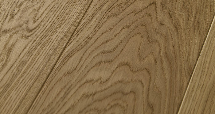 Carpenters Choice Oak 185mm Wide Brushed & Lacquered - Descriptive 1