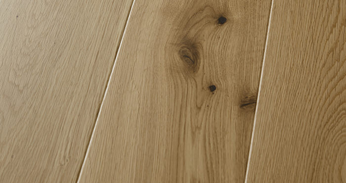 Carpenters Choice Oak 185mm Wide Lacquered - Descriptive 1