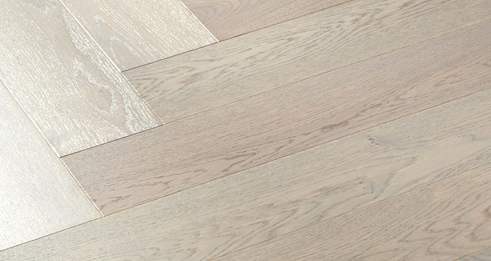 Marylebone Apollo Grey Oak Brushed & Lacquered Engineered Wood Flooring - Descriptive 2