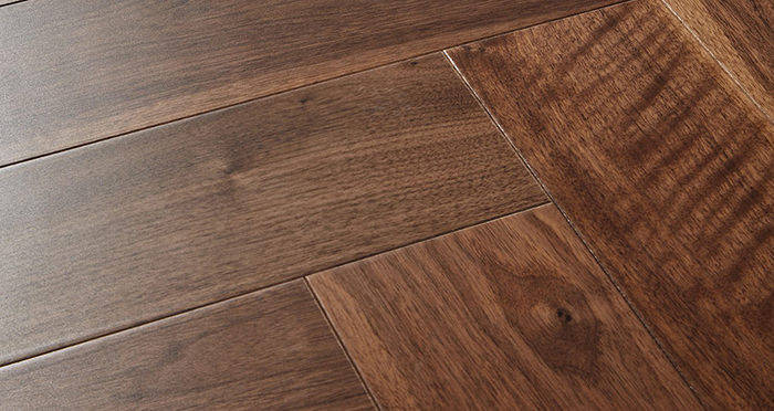 Marylebone Walnut Lacquered Engineered Wood Flooring - Descriptive 1
