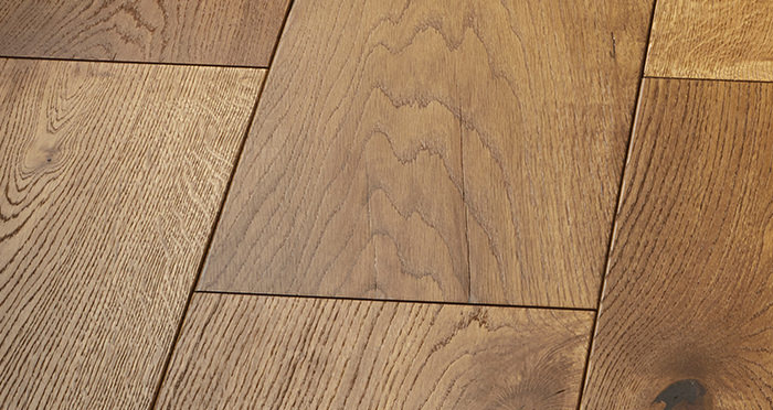 Mansion Golden Smoked Oak Brushed & Lacquered Engineered Wood Flooring - Descriptive 5
