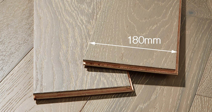 Manhattan Pearl Grey Oak Brushed & Lacquered Engineered Wood Flooring - Descriptive 4