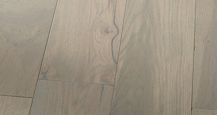 Manhattan Apollo Grey Oak Brushed & Lacquered Engineered Wood Flooring - Descriptive 6