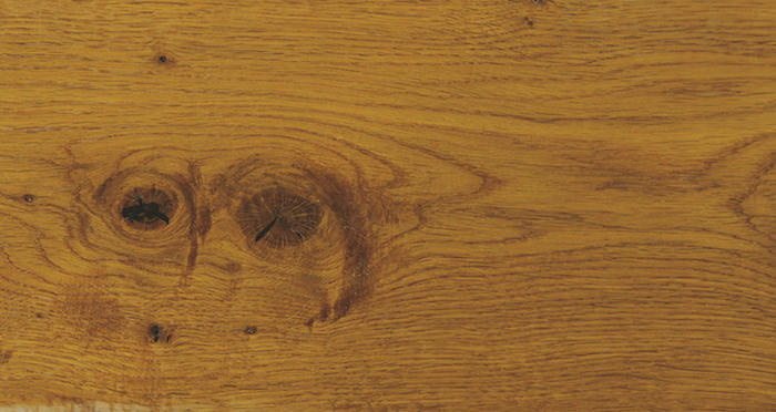 Chantilly Golden Oak Brushed & Oiled Engineered Wood Flooring - Descriptive 3