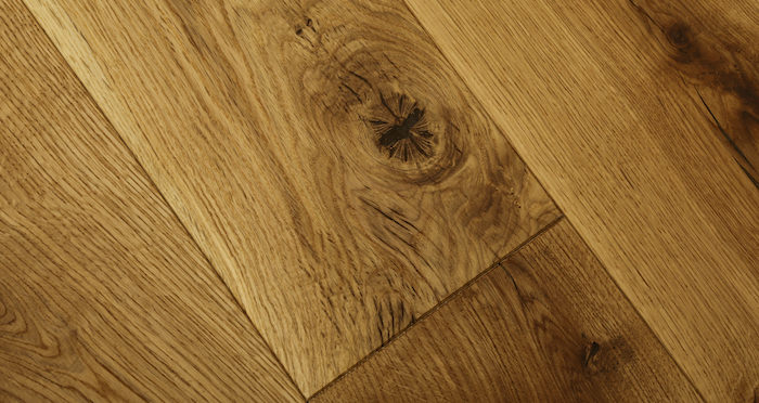 Luxury Natural Oak Solid Wood Flooring - Descriptive 2