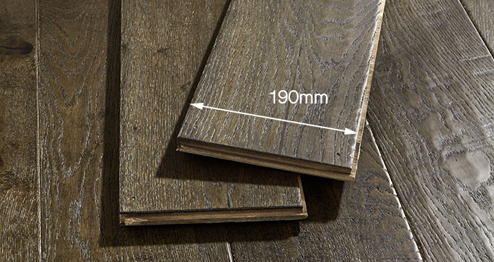 Grand Vintage Oak Distressed Brushed & Lacquered Engineered Wood Flooring - Descriptive 6