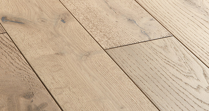 Studio Vanilla Oak Brushed & Oiled Engineered Wood Flooring - Descriptive 1