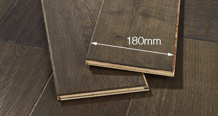 Manhattan Cellar Oak Brushed & Lacquered Engineered Wood Flooring - Descriptive 6
