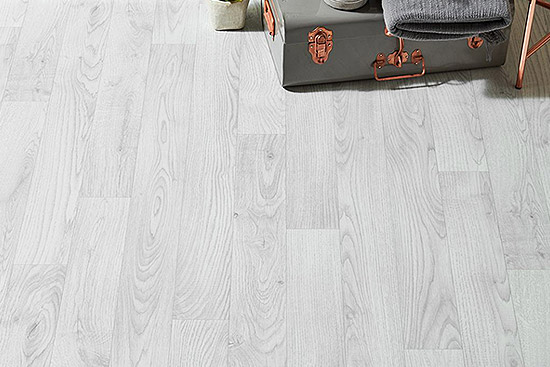 Light Wood Effect Vinyl Flooring